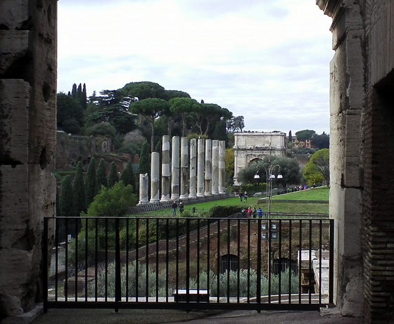 Path from the Colluseum to the Forum area